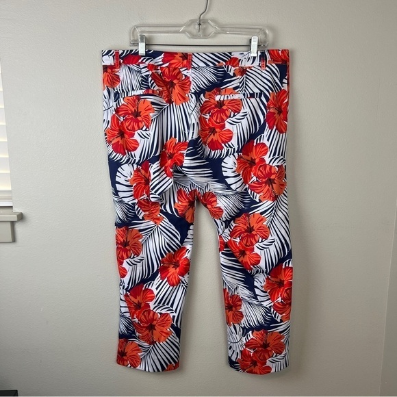 Wildfang Empower Tropical Slim Crop Pants - Picture 3 of 6